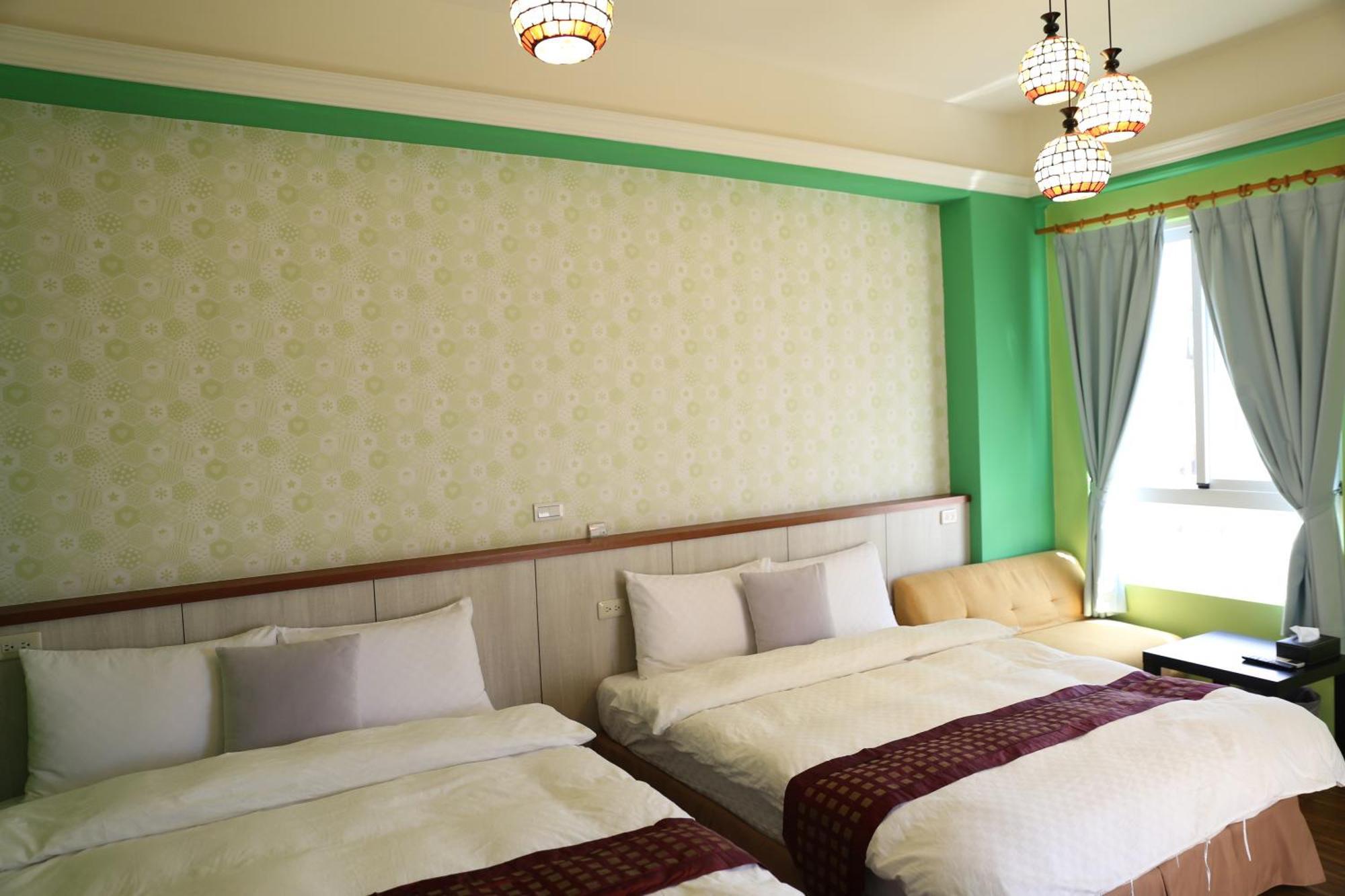 輕旅小站 Soft Travel Hostel T'ai-tung Exterior foto