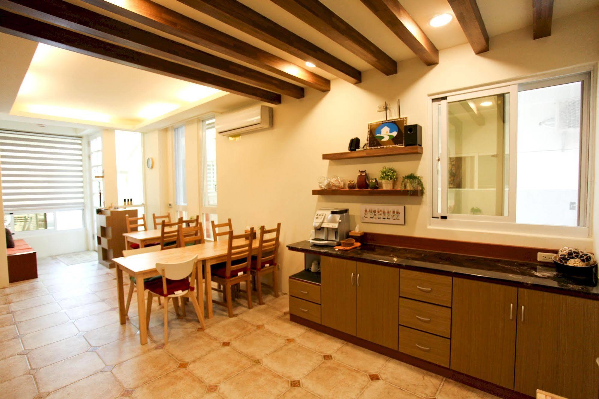 輕旅小站 Soft Travel Hostel T'ai-tung Exterior foto
