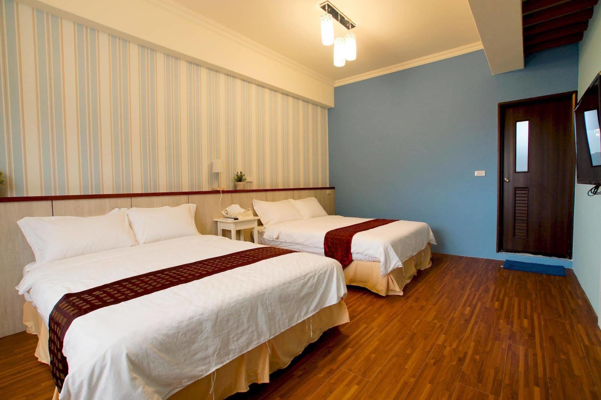 輕旅小站 Soft Travel Hostel T'ai-tung Exterior foto